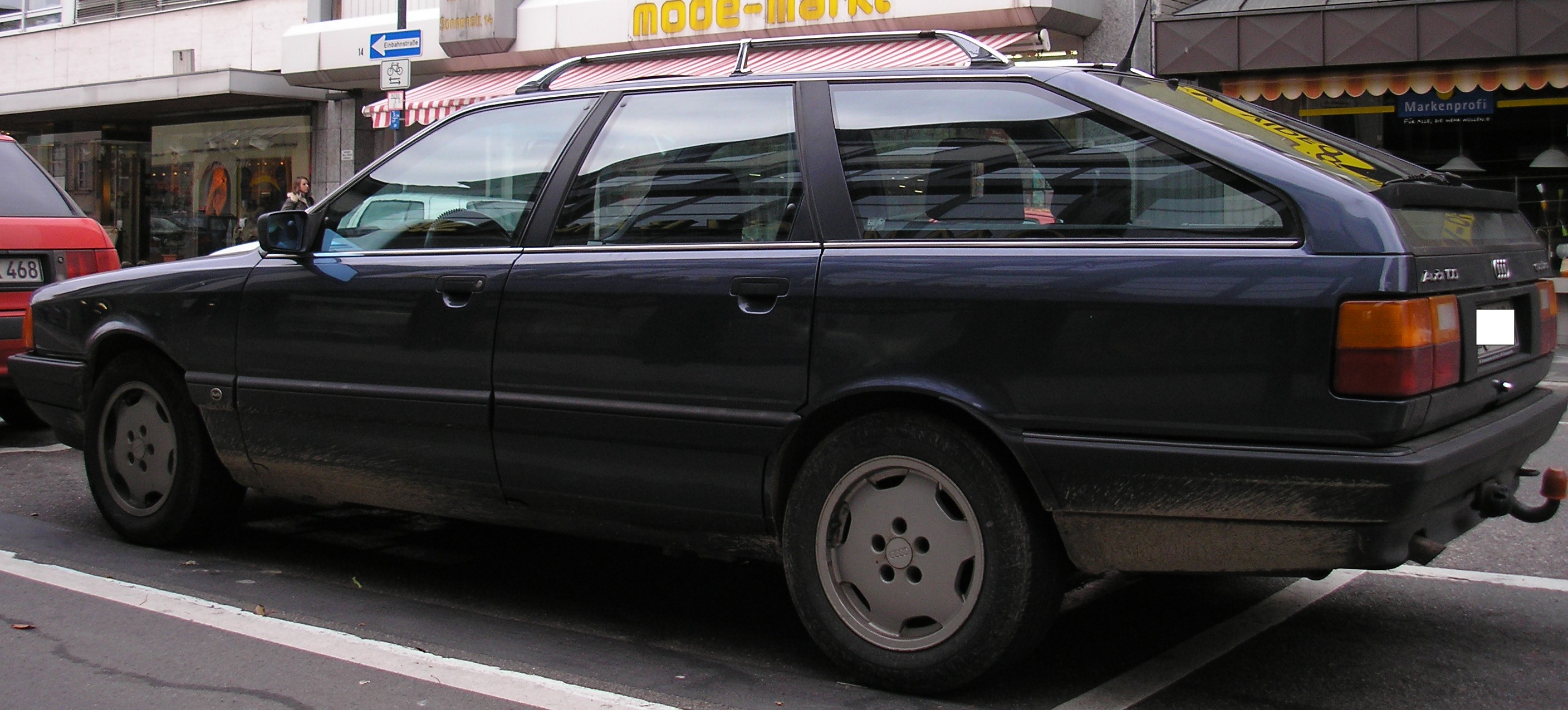 Audi 100 Avant: 1 фото