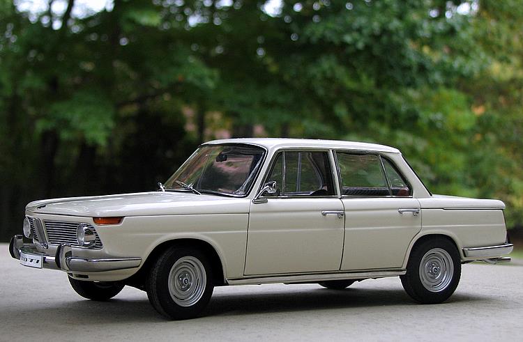 BMW 1800: 4 фото