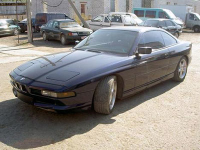 BMW 850: 9 фото