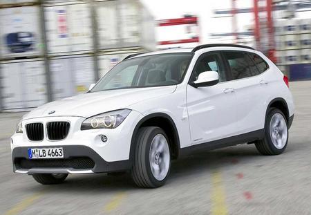 BMW X1: 12 фото