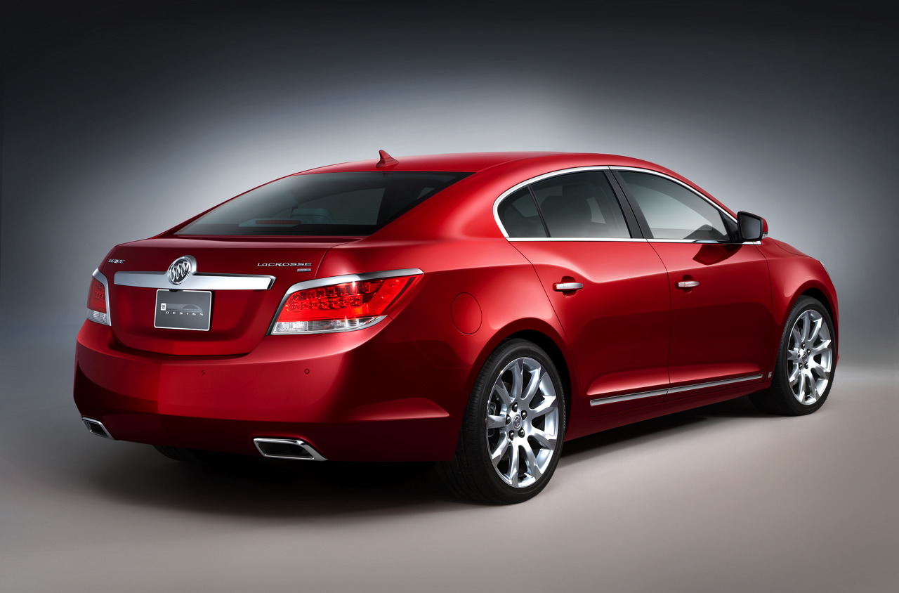 Buick LaCrosse: 7 фото