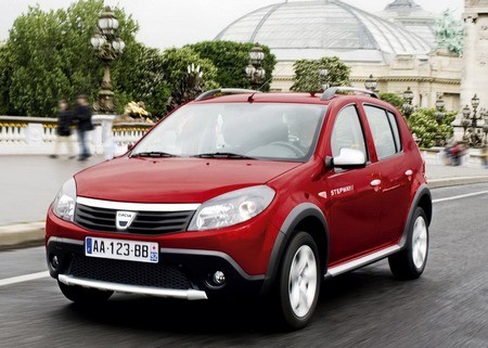 Dacia Sandero Stepway: 2 фото