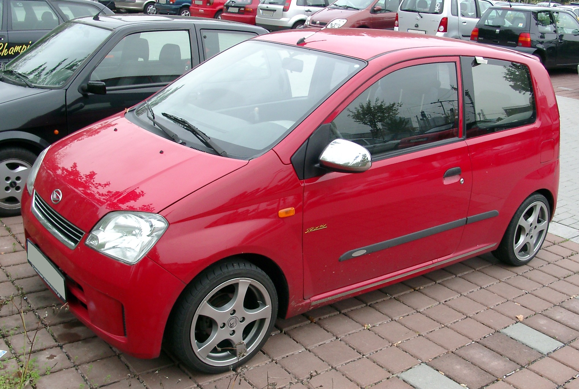 Daihatsu Cuore: 5 фото