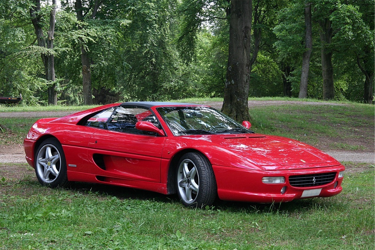 Ferrari F355: 5 фото