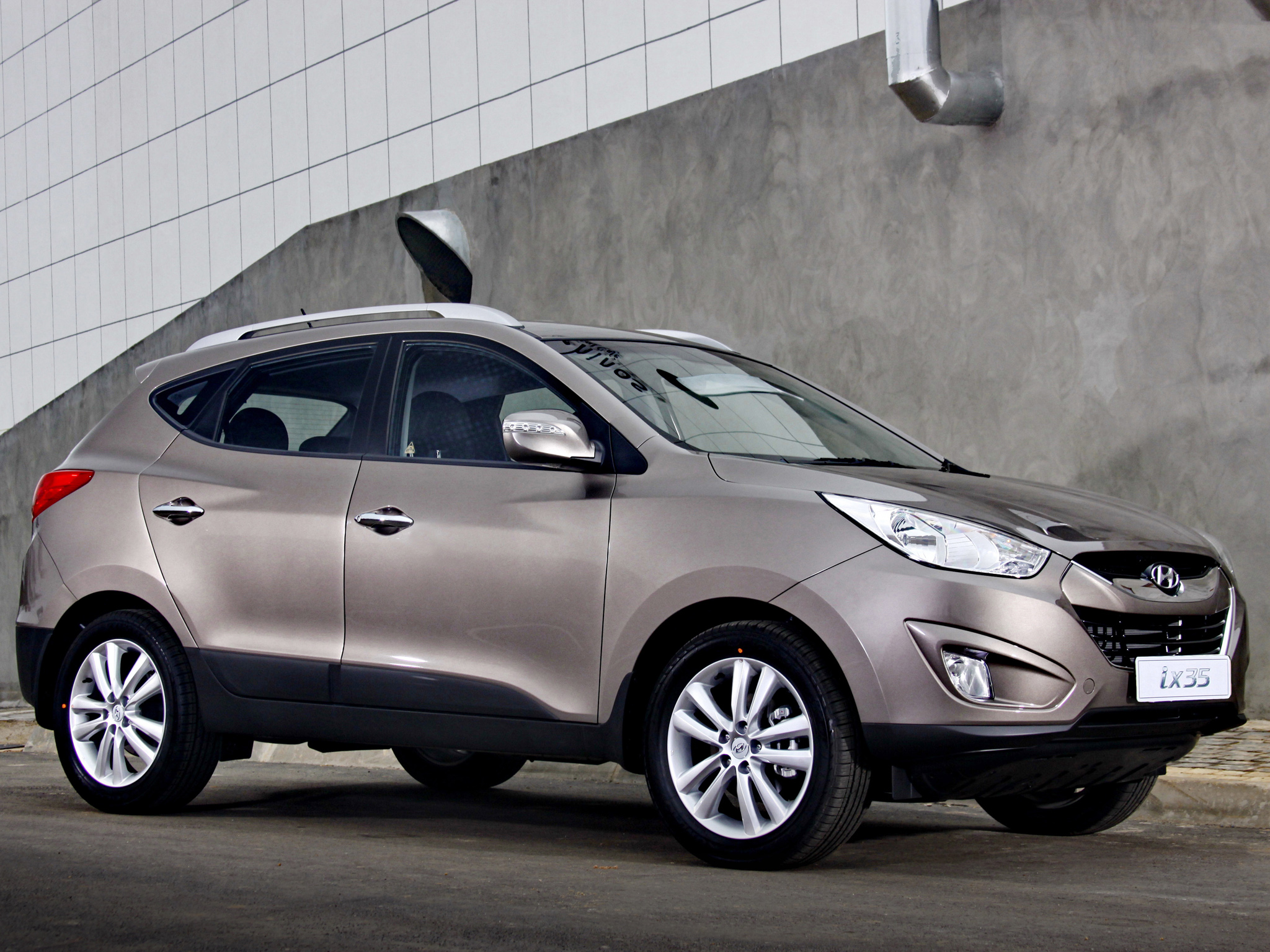 Hyundai ix35: 11 фото