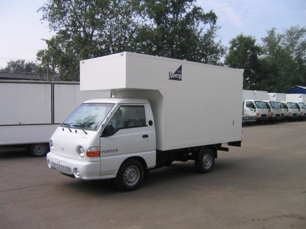 Hyundai Porter: 4 фото