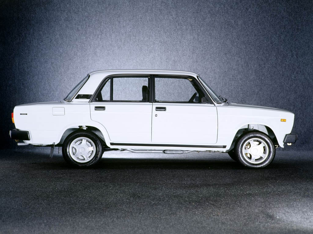 Lada 2105: 5 фото