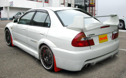 Mitsubishi Lancer Evolution V: 3 фото