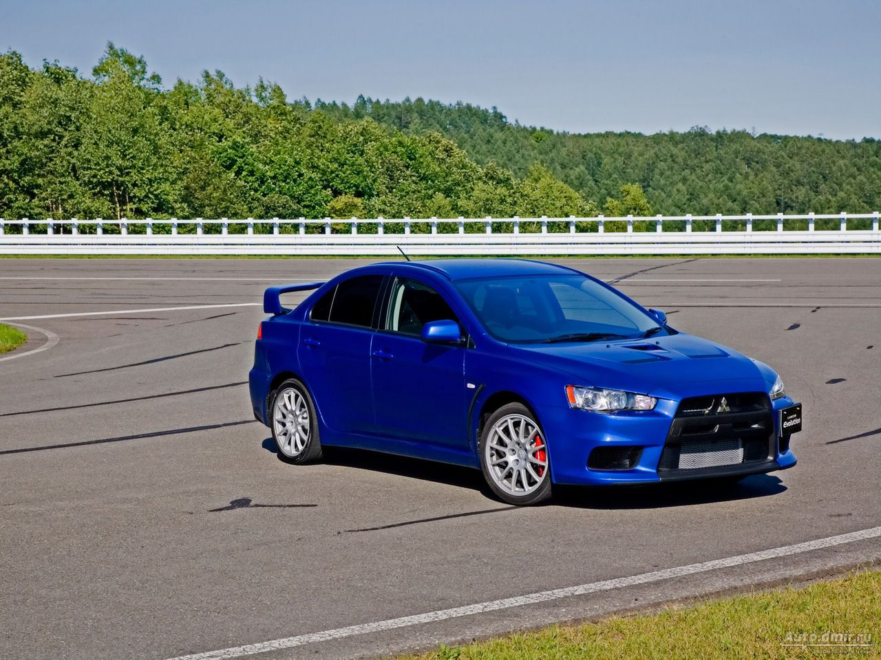 Mitsubishi Lancer Evolution: 5 фото