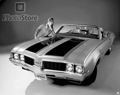 Oldsmobile Cutlass 442: 2 фото