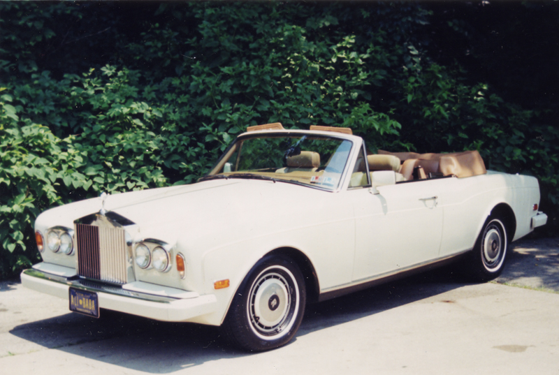 Rolls-Royce Corniche: 9 фото