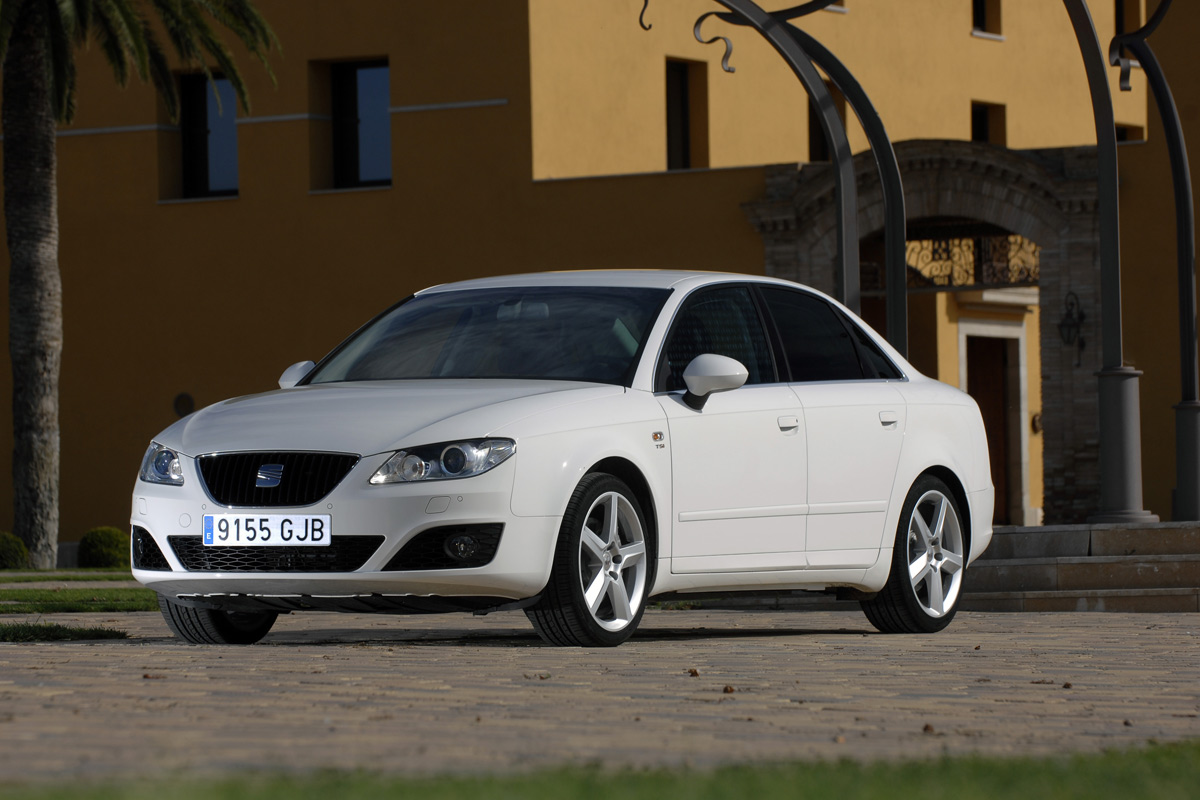 Seat Exeo: 11 фото