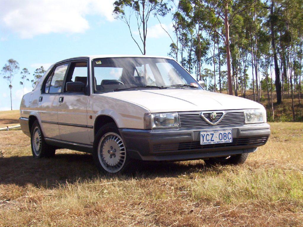 Alfa Romeo 90: 2 фото