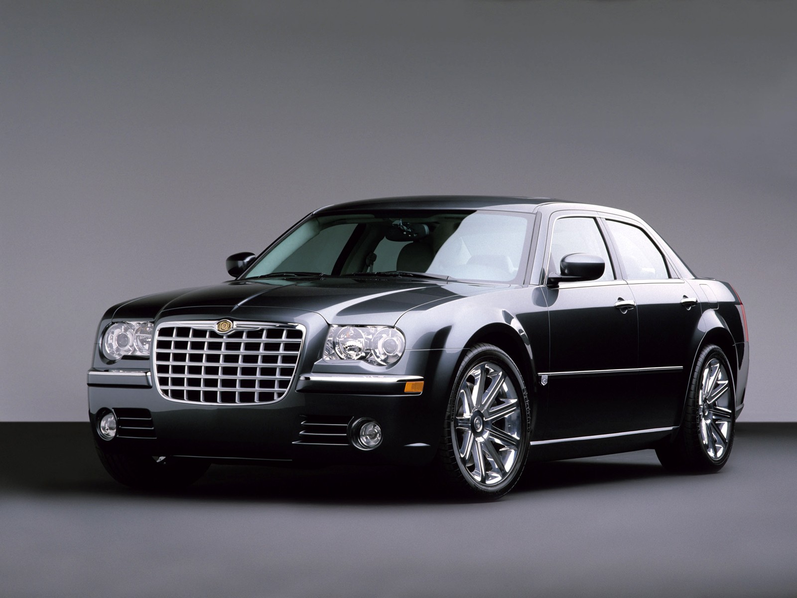 Chrysler 300C: 2 фото