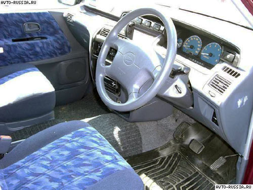 Daihatsu Delta Wagon: 3 фото