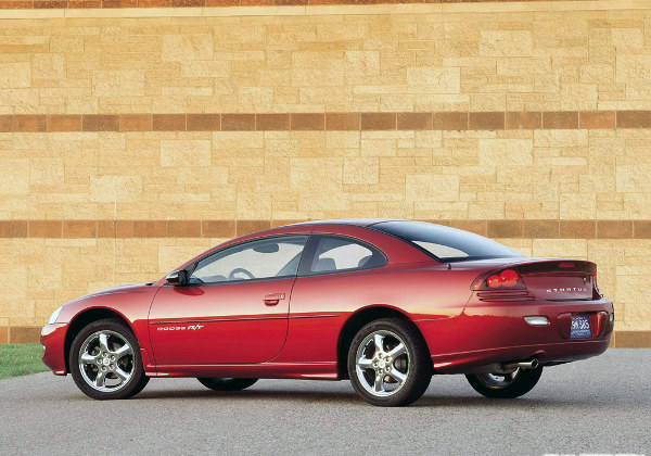 Dodge Stratus: 10 фото