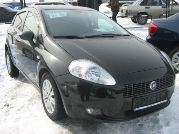 Fiat Punto: 9 фото