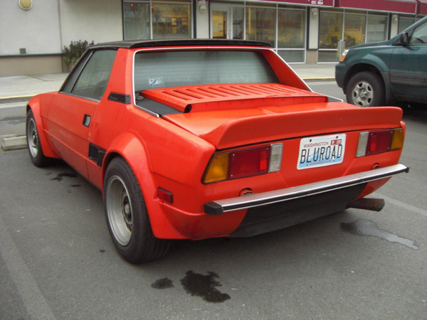 Fiat X1/9: 7 фото