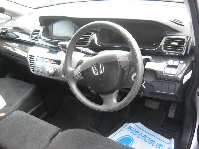 Honda Edix: 05 фото