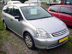 Honda Stream: 4 фото