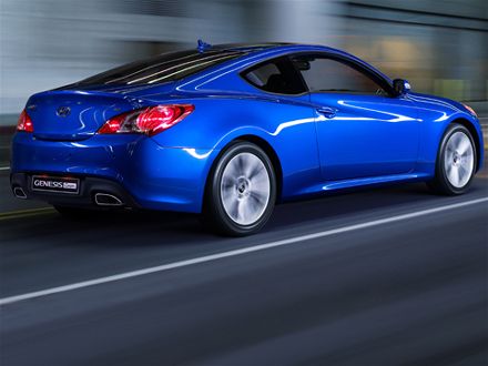 Hyundai Genesis Coupe: 12 фото