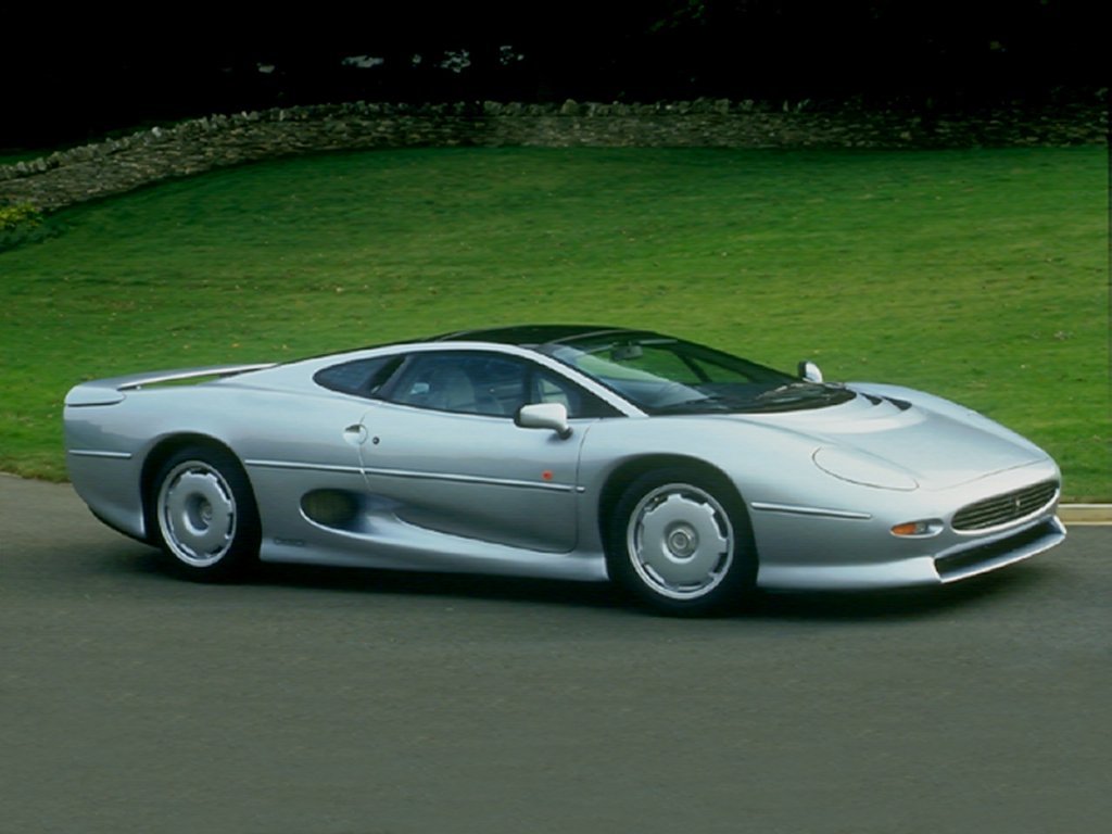 Jaguar XJ220: 4 фото