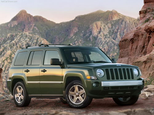 Jeep Liberty: 7 фото