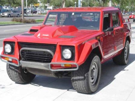 Lamborghini LM002: 11 фото