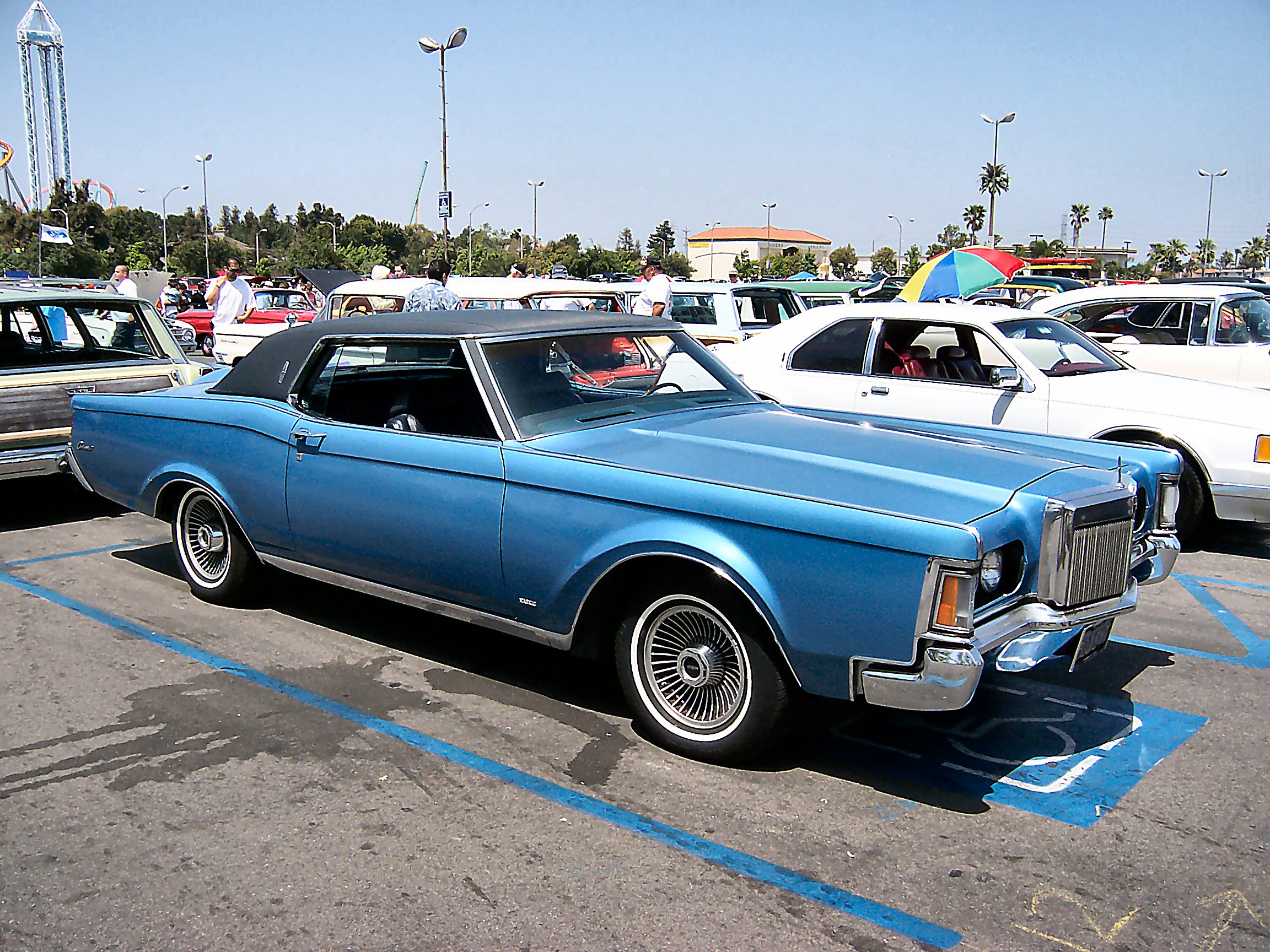 Lincoln Continental Mark Series: 10 фото