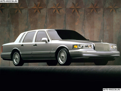 Lincoln Town Car II: 10 фото