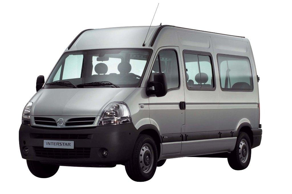 Nissan Interstar: 11 фото