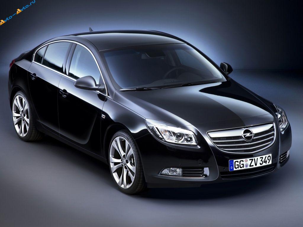 Opel Insignia Hatchback: 12 фото