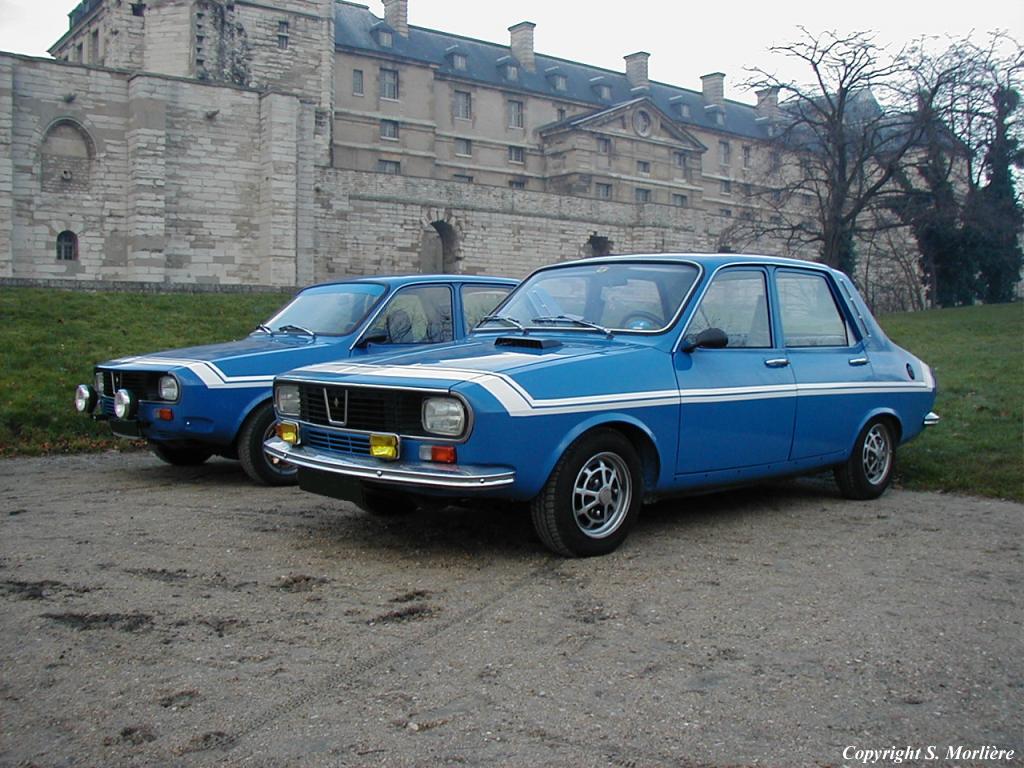 Renault 12: 4 фото