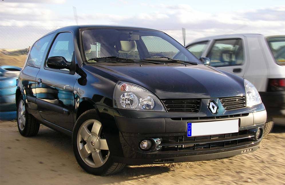 Renault Clio II: 01 фото