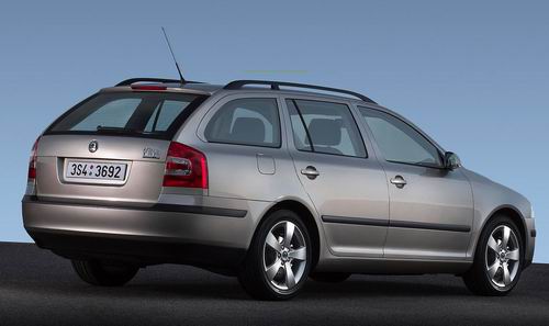 Skoda Octavia Tour Combi: 5 фото