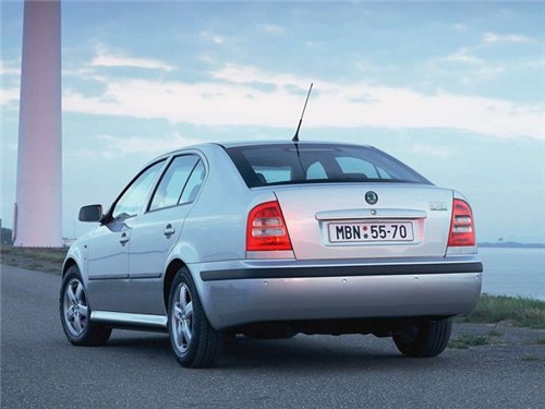 Skoda Octavia Tour: 8 фото