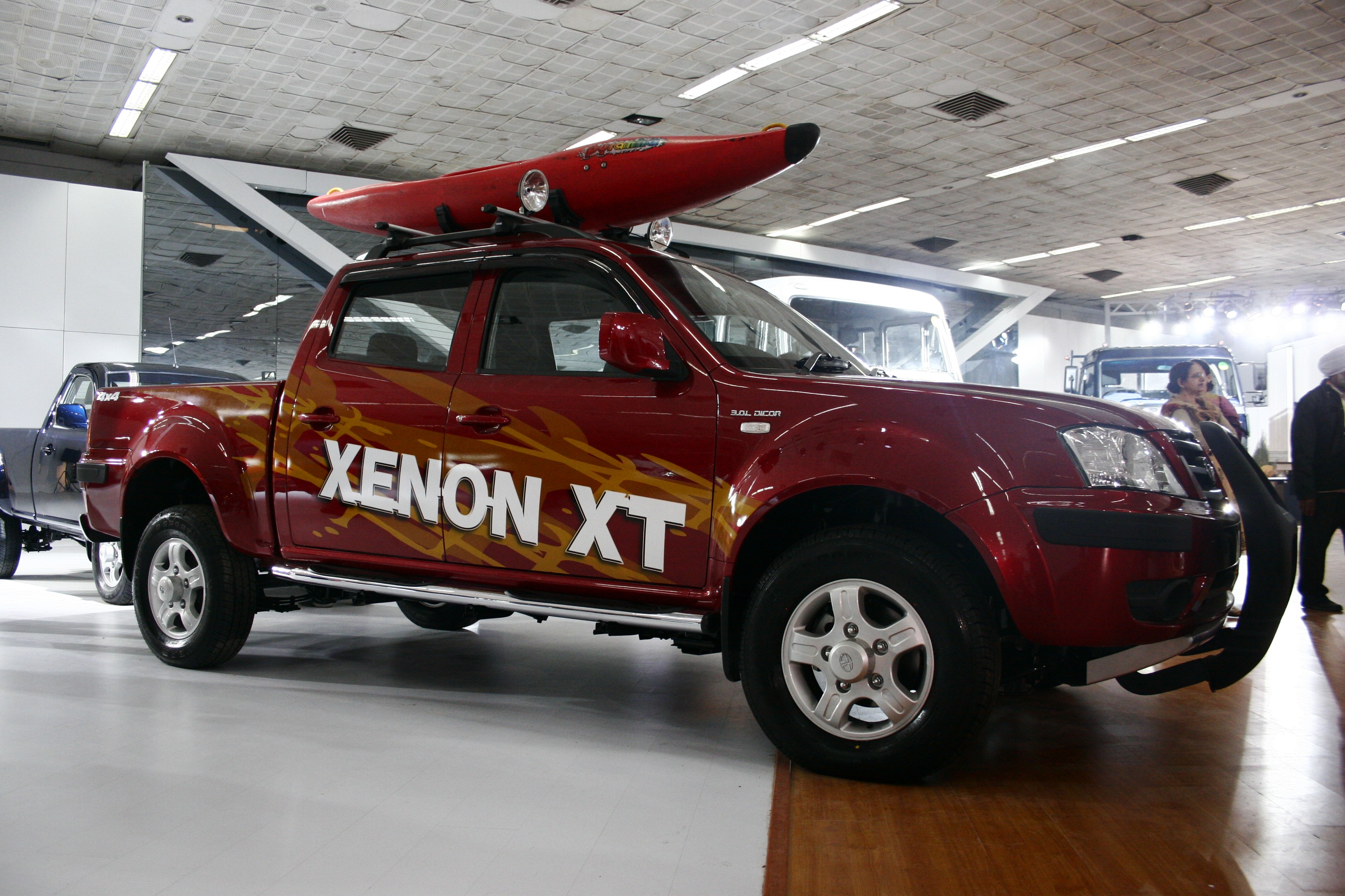 TATA Xenon: 4 фото