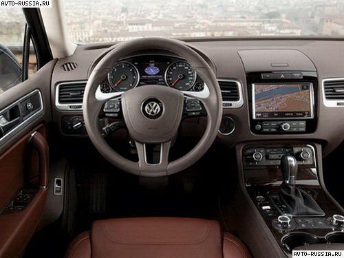 Volkswagen Touareg: 10 фото