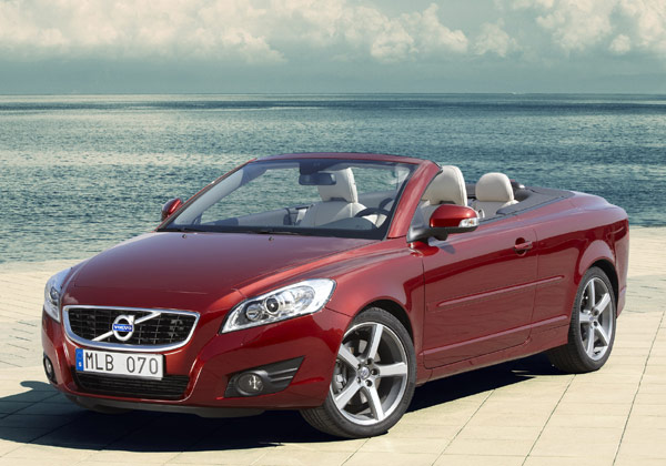 Volvo C70: 5 фото